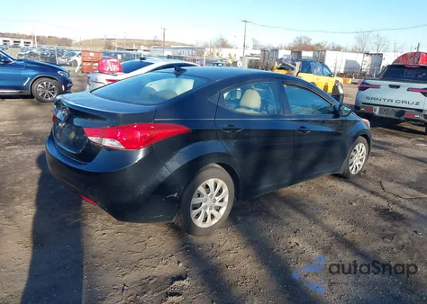 2013 Hyundai Elantra Gls/Limited from USA, damaged, VIN 5NPDH4AE1DH177516